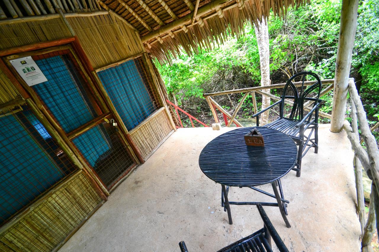 Stilts Diani Beach Exterior photo